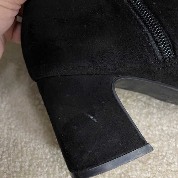 Unisa Black Booties - Picture 7 of 8